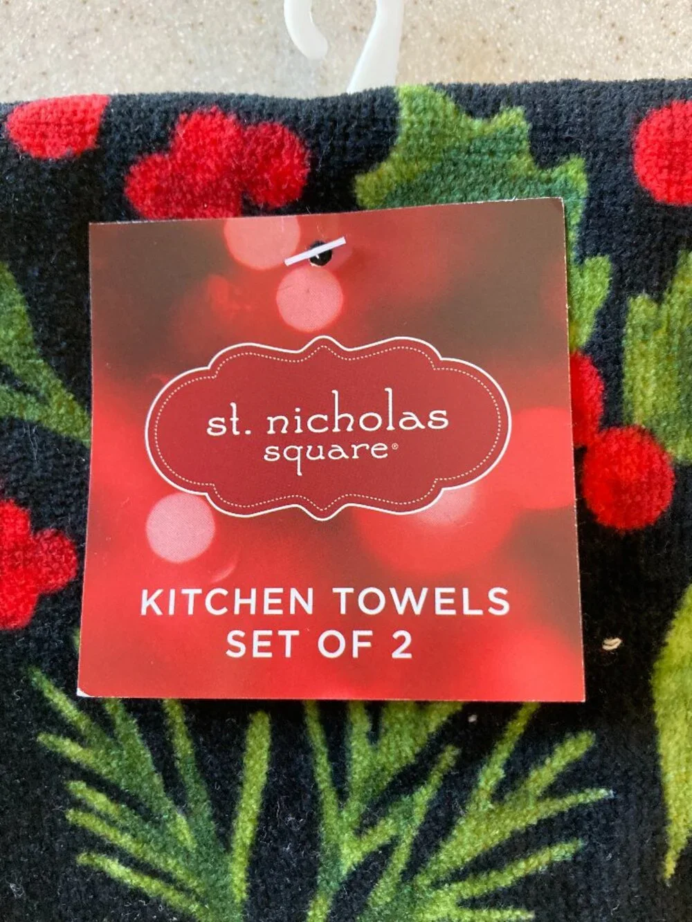 NWT St. Nicholas Square Kitchen Towels 3 Pc. Poinsettias Holday Theme